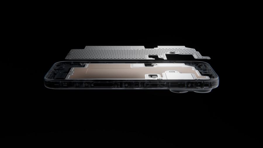 A20 Pro sits against a redesigned vapor chamber so the chip can stay in its high-power state longer.
