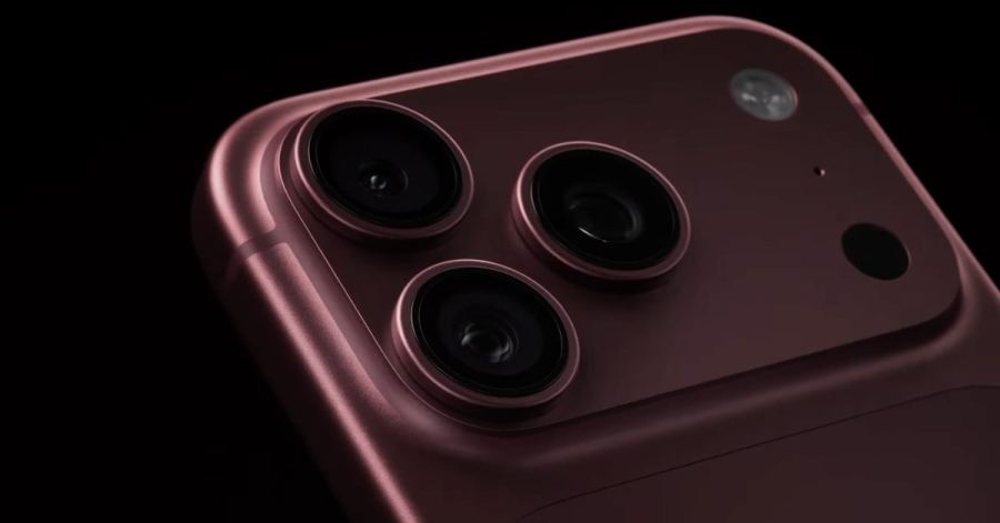 Close-up of the iPhone 18 Pro camera plateau highlighting the variable-aperture main lens